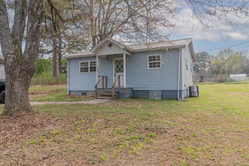 509 Arrowhead Dr NE, Dalton, GA 30721
