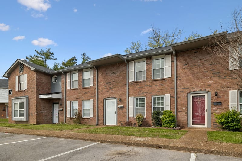 5510 Country Dr #108, Nashville, TN 37211