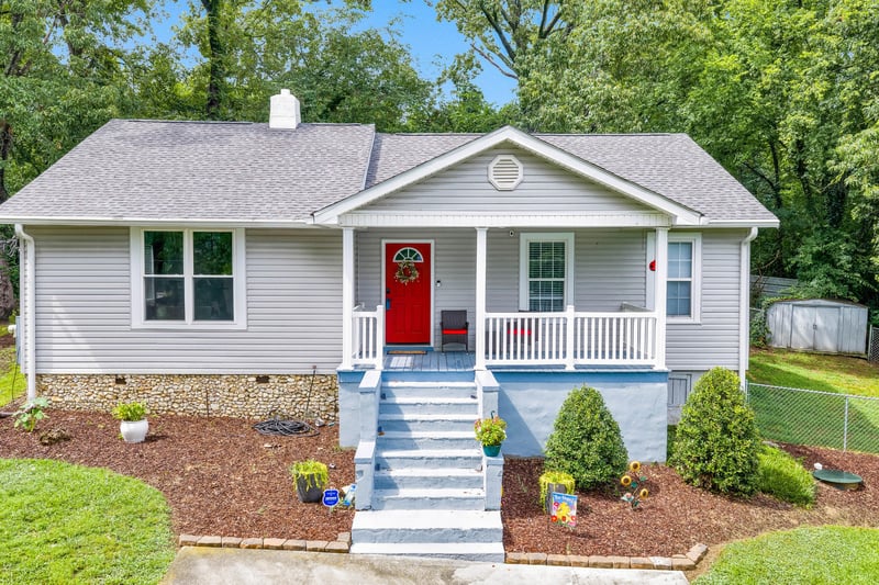 223 Ivy St, Rossville, GA 30741