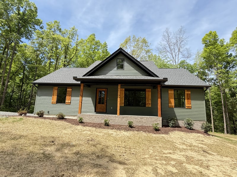 1015 Mt Olive Rd, Westmoreland, TN 37186