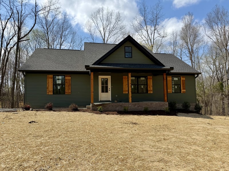 1015 Mt Olive Rd, Westmoreland, TN 37186