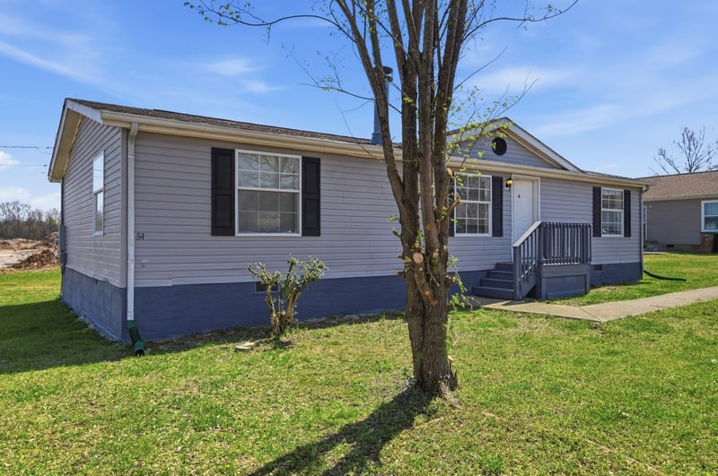 201 Oceanfront Cir S, Antioch, TN 37013