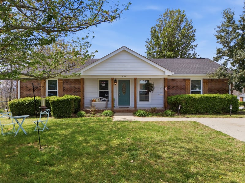 100 Patton Ct, Ashland City, TN 37015