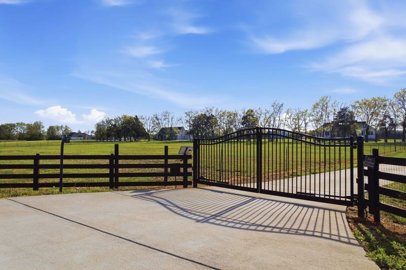 8516 Lowe Christiana Rd, Christiana, TN 37037