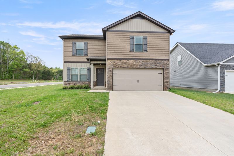 2330 Red Barn Rd, Christiana, TN 37037