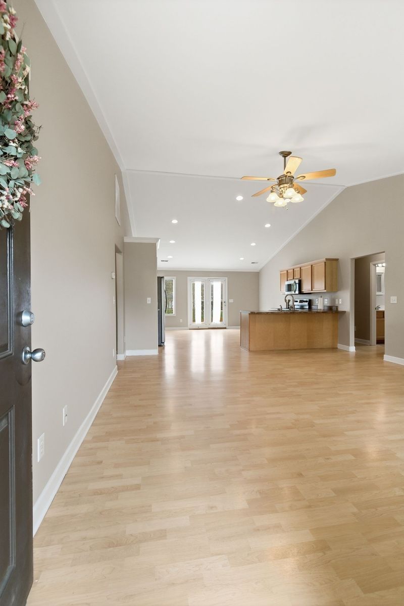 5016 Morning Dove Ln, Spring Hill, TN 37174
