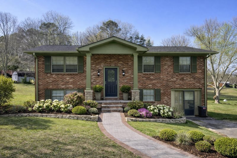 630 Hurtt Rd, Chickamauga, GA 30707