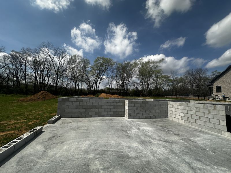 2049 Everest Dr, Gallatin, TN 37066