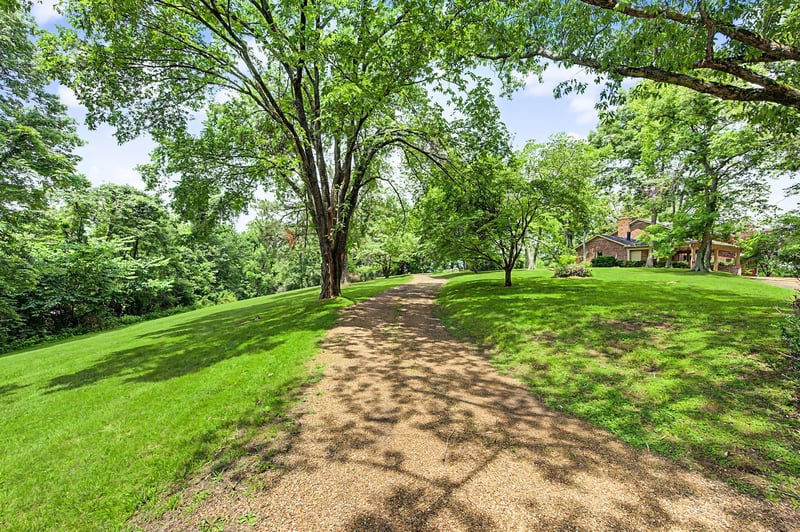 732 Sneed Rd W, Franklin, TN 37069