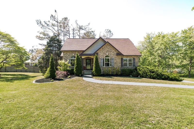 7113 Rusty Dr, Fairview, TN 37062