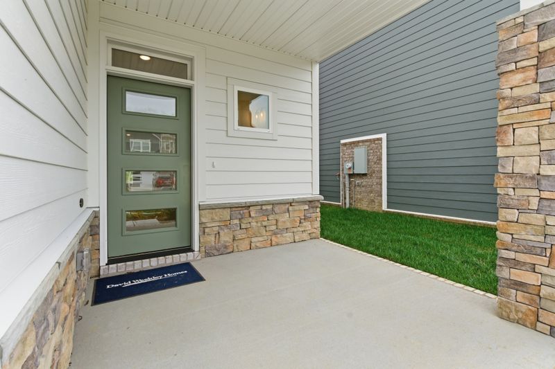 1268 Linn Cove Ct, Gallatin, TN 37066