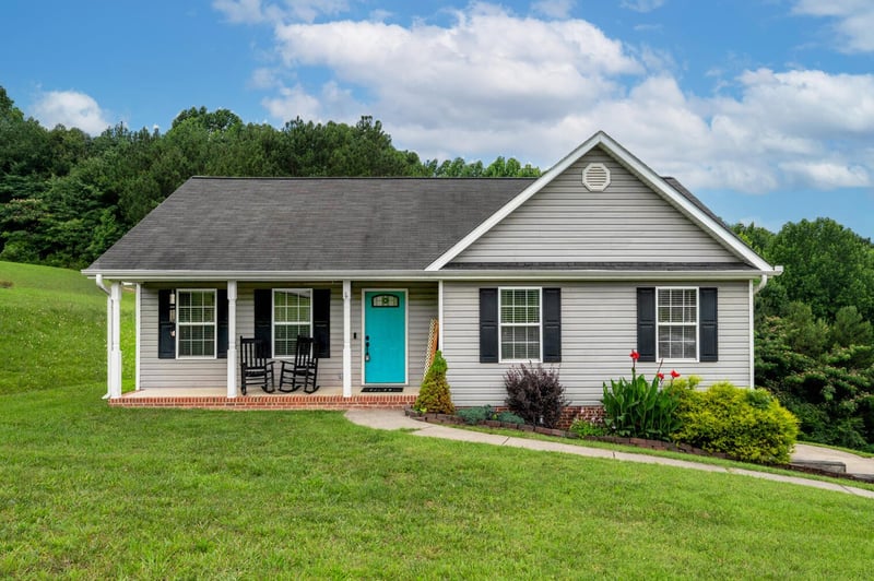 610 Eagle View Dr, Ringgold, GA 30736