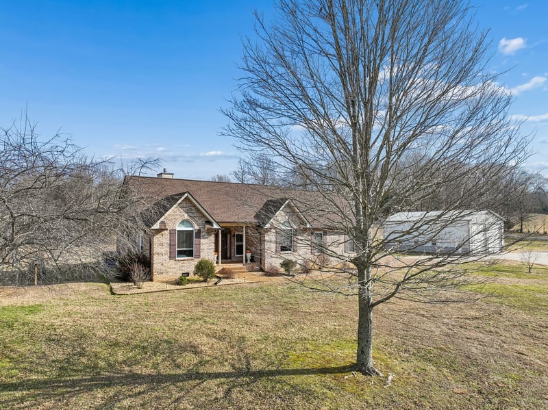 1457 Absher Branch Rd, Westmoreland, TN 37186
