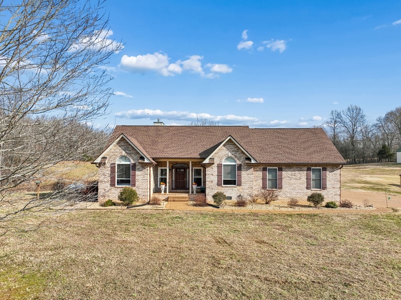 1457 Absher Branch Rd, Westmoreland, TN 37186