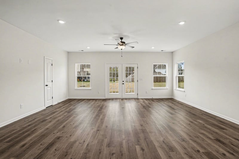 205 Hannah Lee Hill Rd, La Vergne, TN 37086
