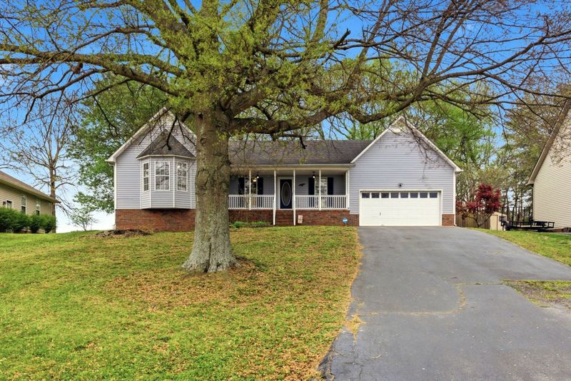 110 Green Vale Dr, Columbia, TN 38401