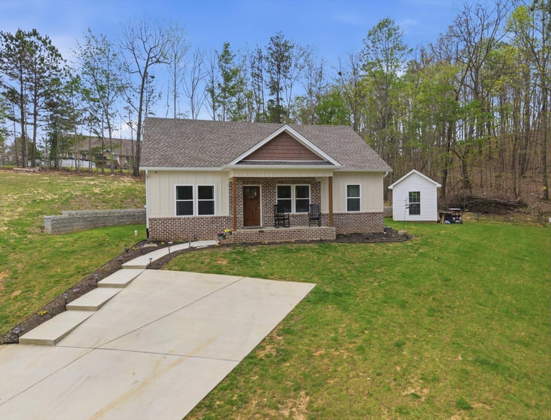 9 Stonecrest Dr, Rock Spring, GA 30739