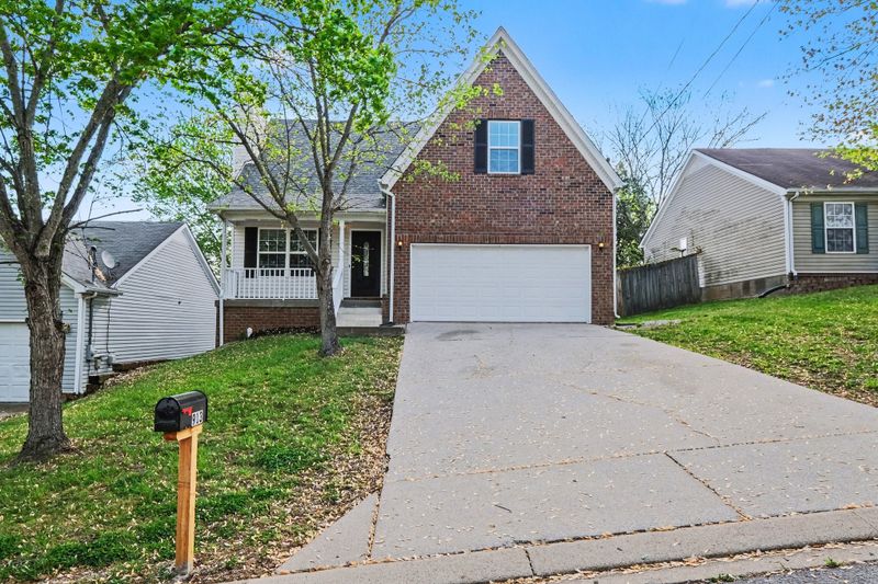 913 Tom Hailey Blvd, La Vergne, TN 37086
