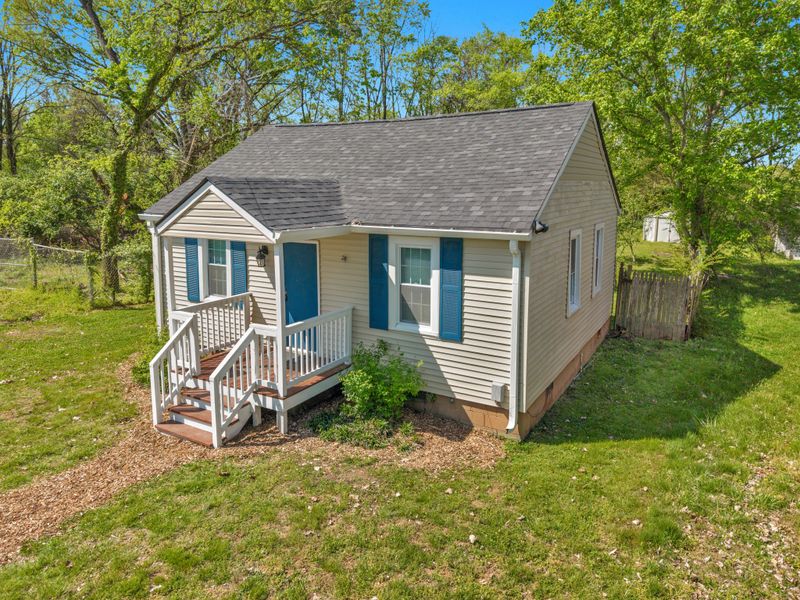 606 Hadleys Bend Blvd, Old Hickory, TN 37138