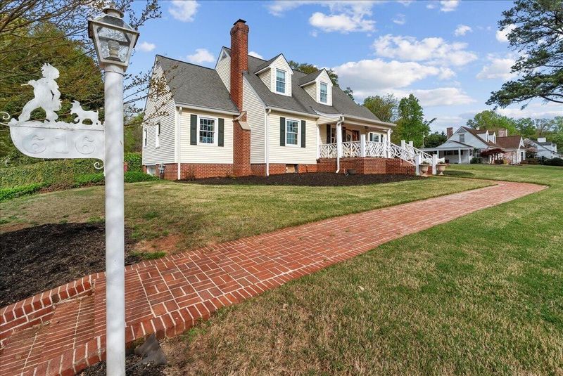 616 Miller St, Dalton, GA 30720