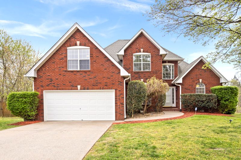 1550 Boone Ct, Murfreesboro, TN 37130
