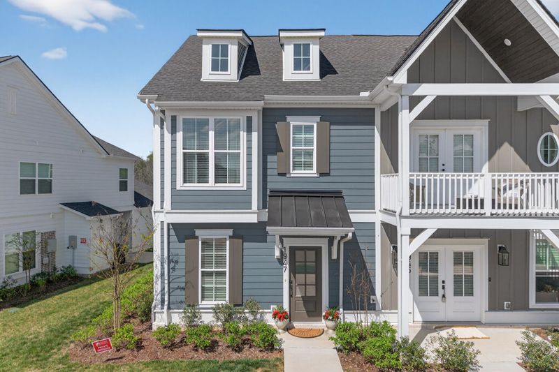 1947 Amacher Dr, Spring Hill, TN 37174