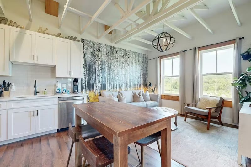 612 21st Ave N #412, Nashville, TN 37203