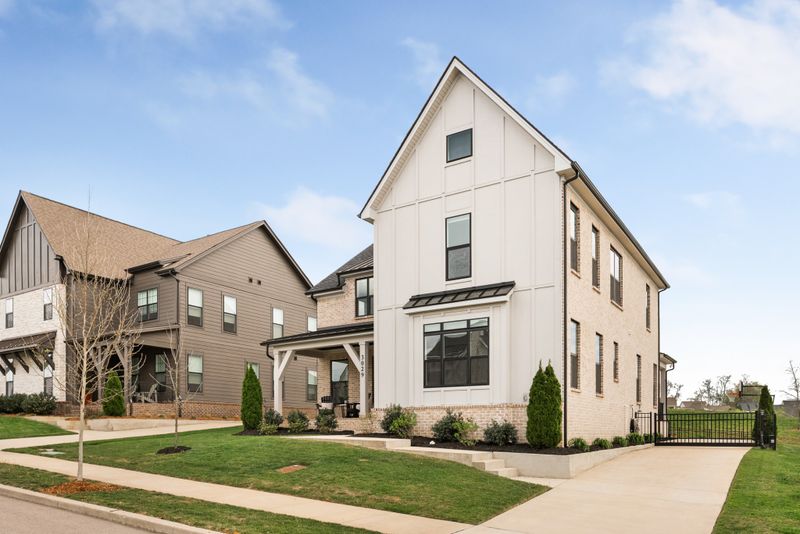 3029 Whitstable Ct, Thompsons Station, TN 37179