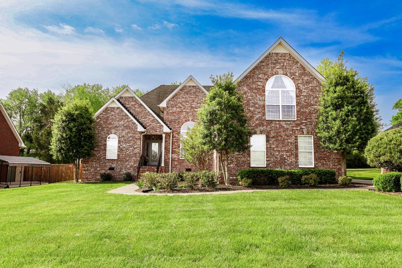 4010 Windsong Trl, Greenbrier, TN 37073