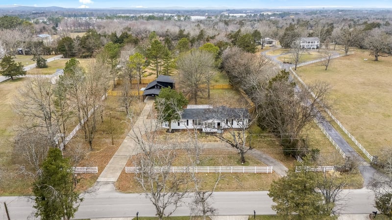 2614 Elam Rd, Murfreesboro, TN 37127