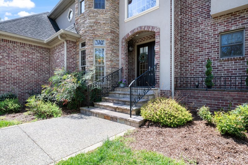 1050 Moonlit Meadow Ln, Greenbrier, TN 37073