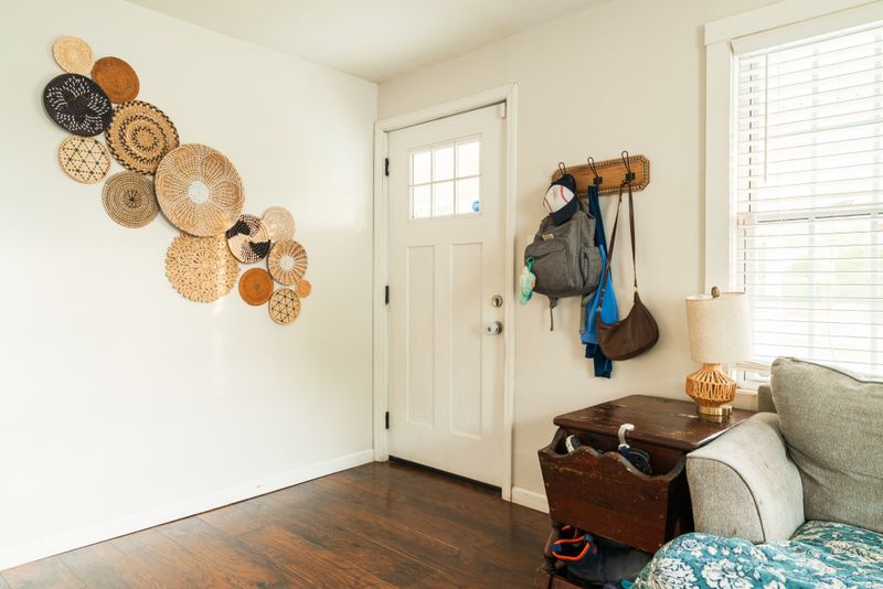 1045 Mapleash Ave, Columbia, TN 38401