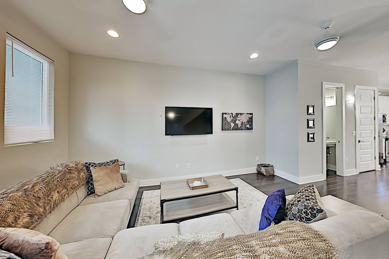 2410 Meharry Blvd #2, Nashville, TN 37208