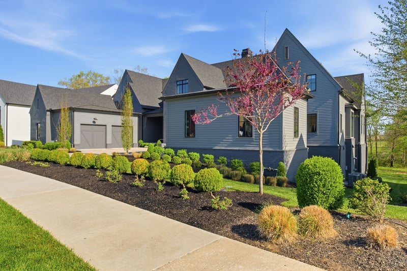 9048 Passiflora Ct, College Grove, TN 37046