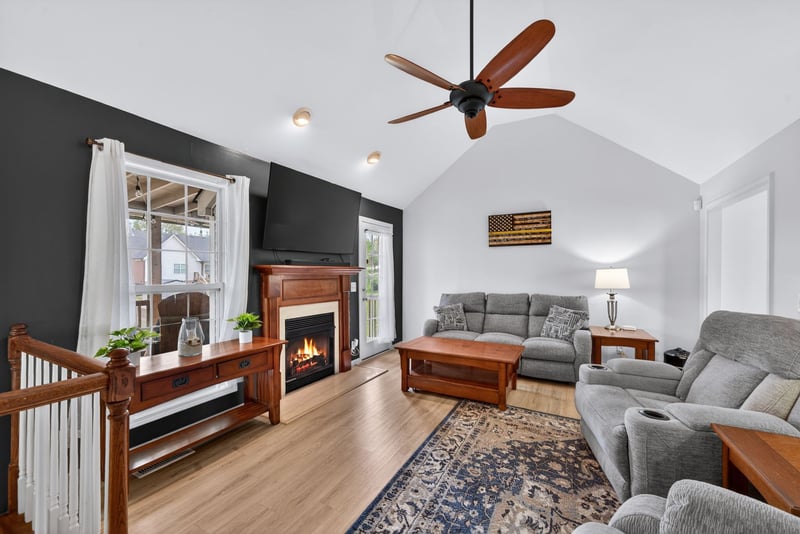 4005 Summit Dr, Greenbrier, TN 37073
