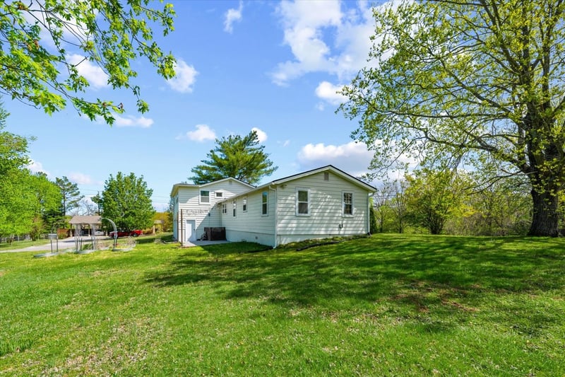 6335 Old Hickory Blvd, Whites Creek, TN 37189