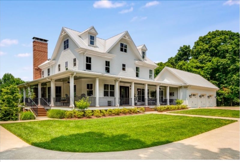 8454 Lewis Rd, Nashville, TN 37221