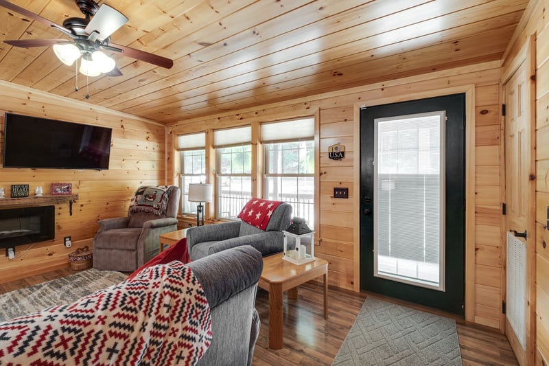 2614 Distillery Rd, Greenbrier, TN 37073