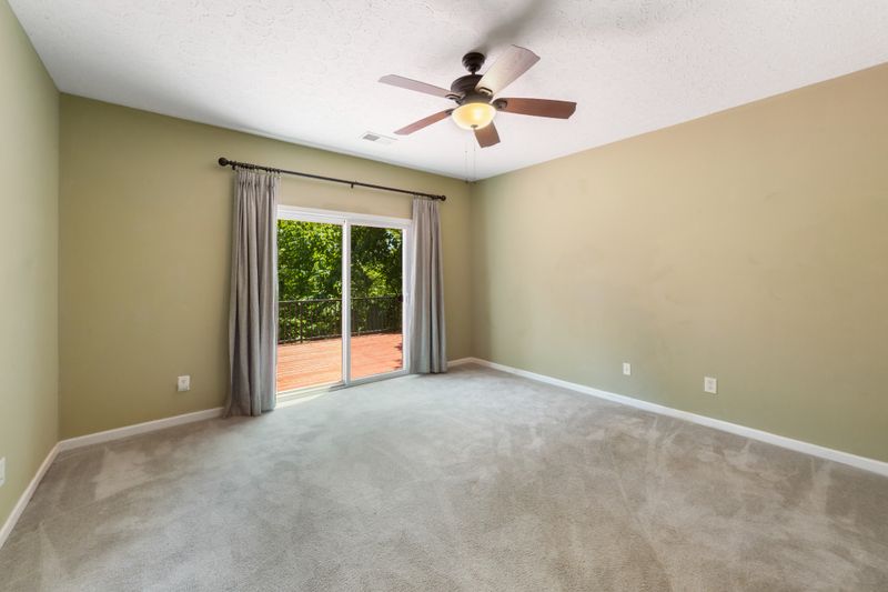 2104 Christina Ct, Hermitage, TN 37076