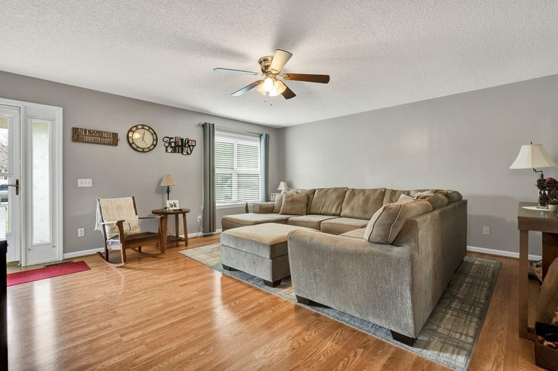 49 Brandon Ln, Chatsworth, GA 30705