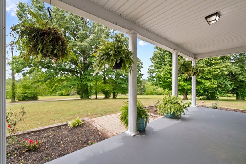 2580 Santa Fe Pike, Santa Fe, TN 38482