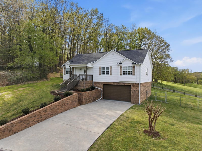 110 Vicmiron Dr, Cohutta, GA 30710