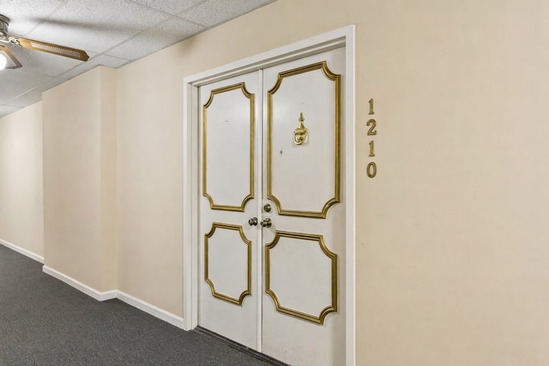 200 Sanders Ferry Rd #1210, Hendersonville, TN 37075