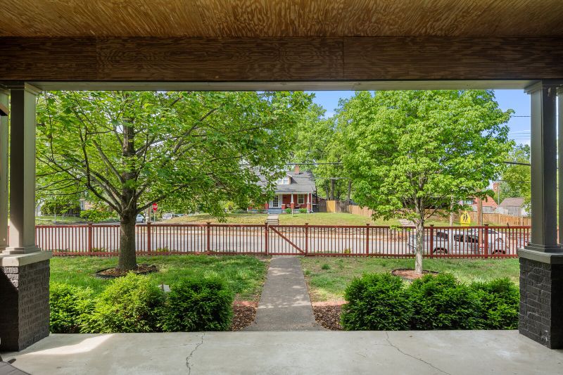 313 S 7th St, Nashville, TN 37206