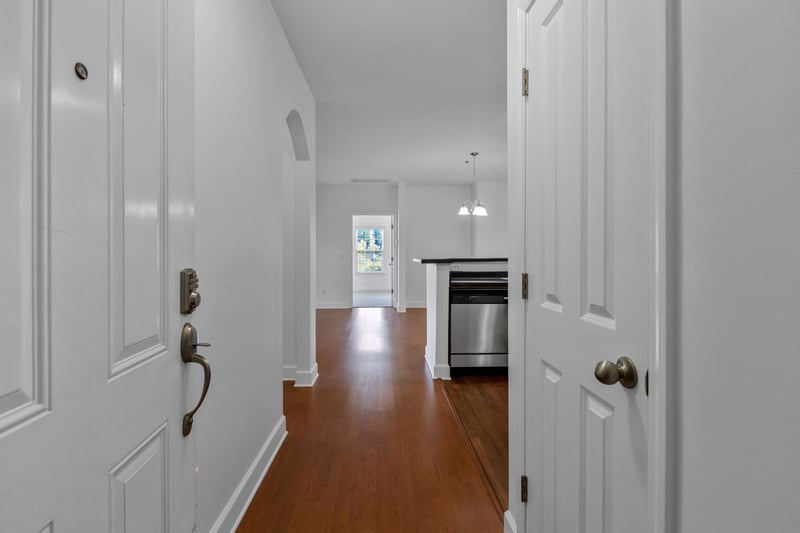8043 Bienville Dr #Z9, Nashville, TN 37211
