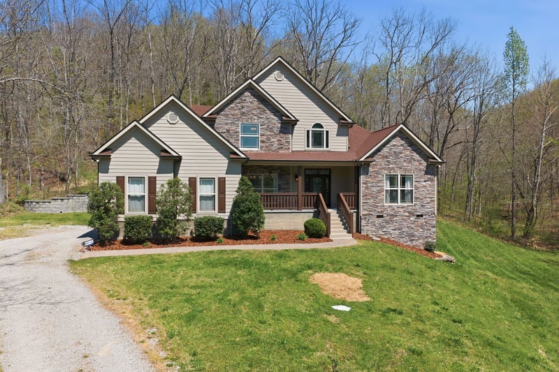 1075 Garland Hollow Rd, Pegram, TN 37143