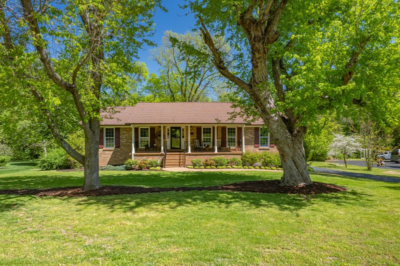 4008 Shenandoah Dr, Columbia, TN 38401