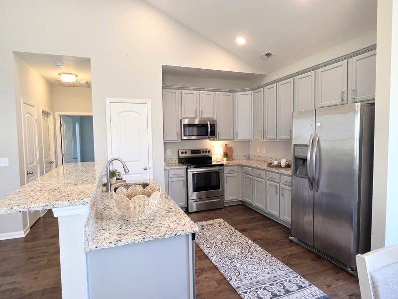 408 Barbaro Ct, Burns, TN 37029