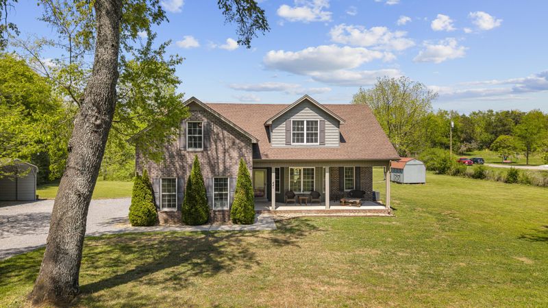 441 Meadowlark Ln, La Vergne, TN 37086