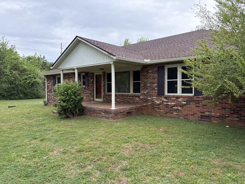 2232 Oakhaven Dr, Murfreesboro, TN 37129